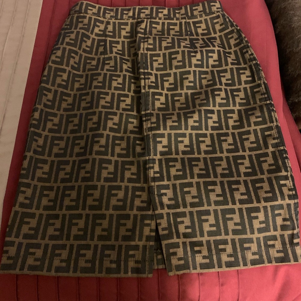 Beautiful authentic Fendi skirt